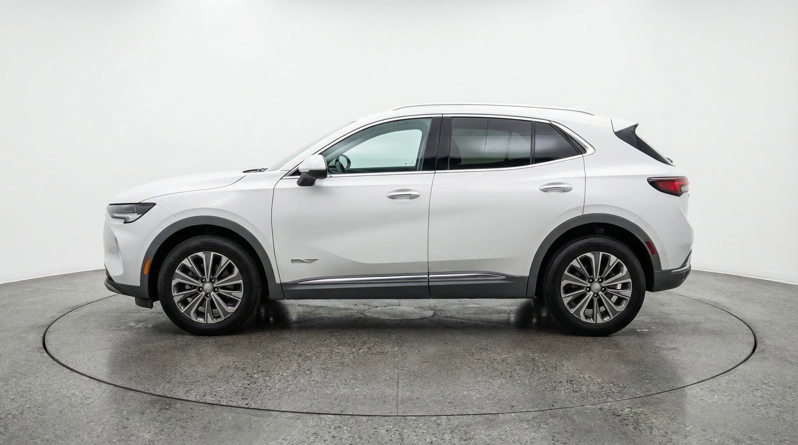 Used 2024 Buick Envision Preferred image 5