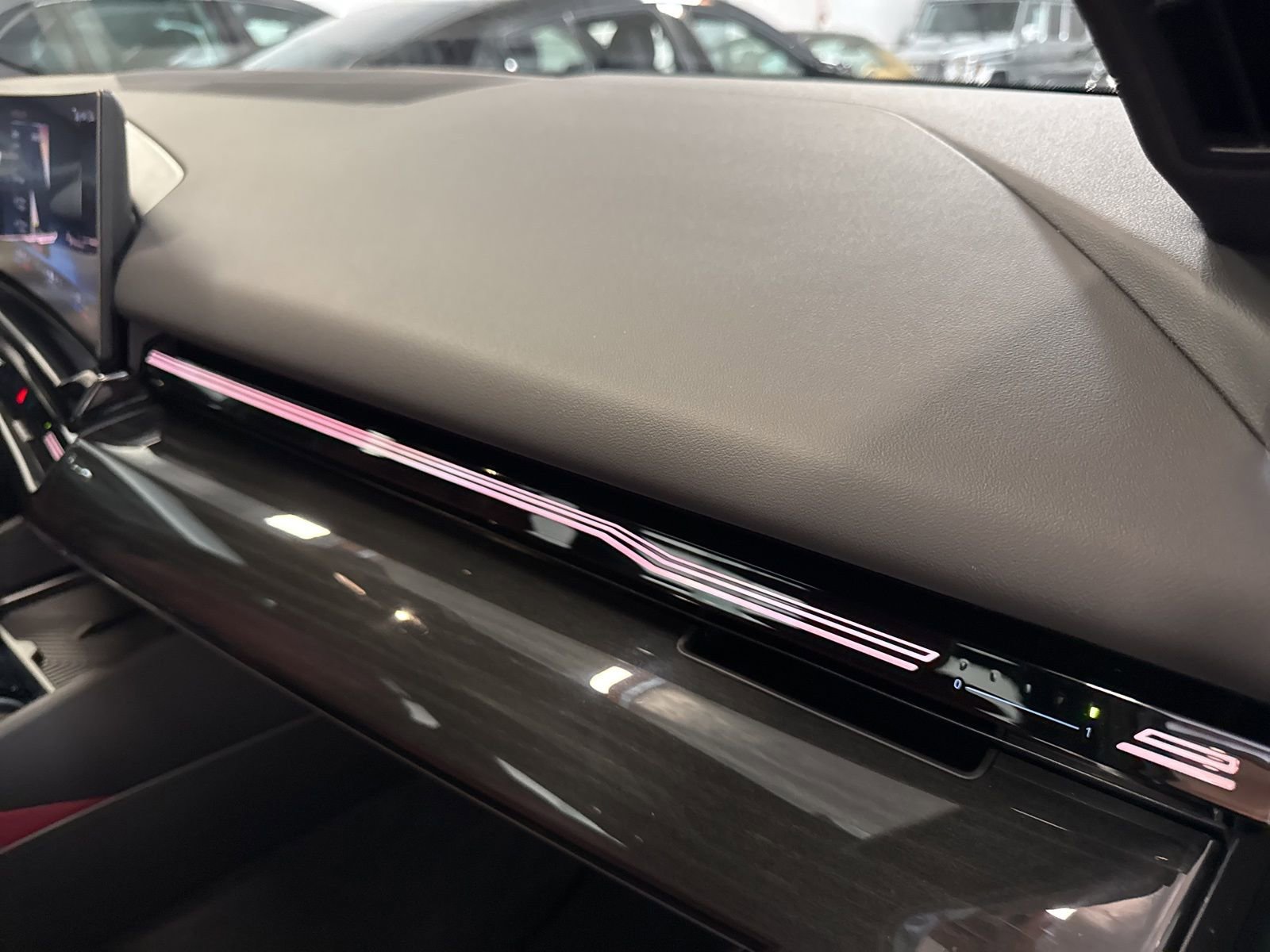 Used 2025 BMW 530i image 30