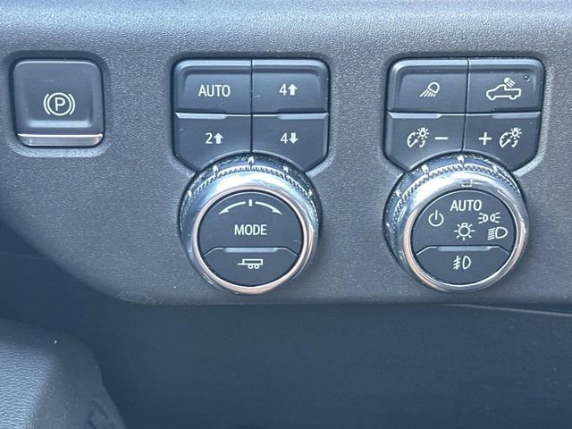 Used 2024 GMC Sierra 1500 SLT w/ SLT Premium Plus Package AWD/4WD image 24