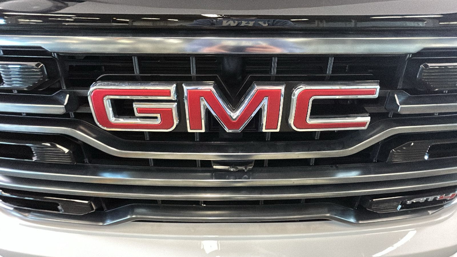 New 2026 GMC Sierra 1500 AT4 w/ AT4 Premium Package AWD/4WD image 10