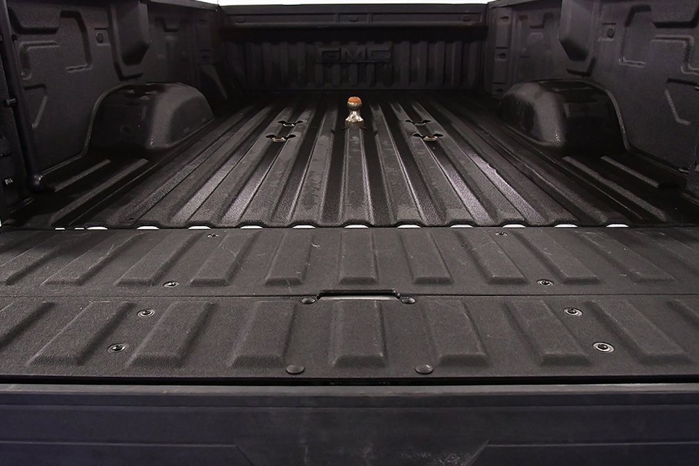 Used 2025 GMC Sierra 3500 Denali w/ Denali Reserve Package image 14