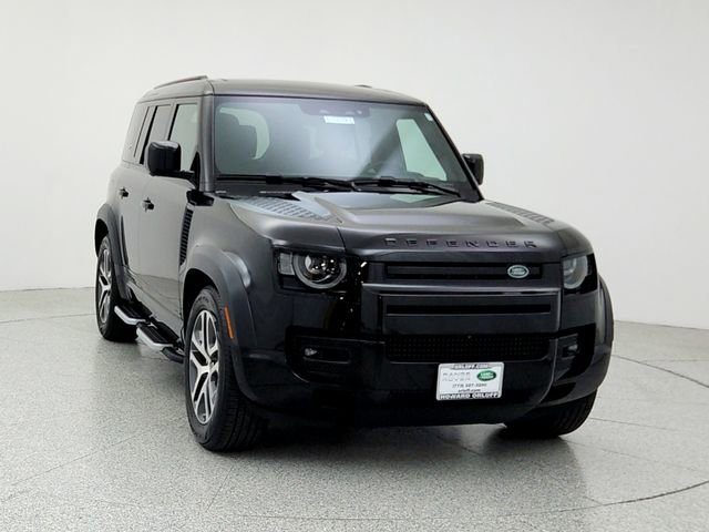 Used 2023 Land Rover Defender 110 X image 2