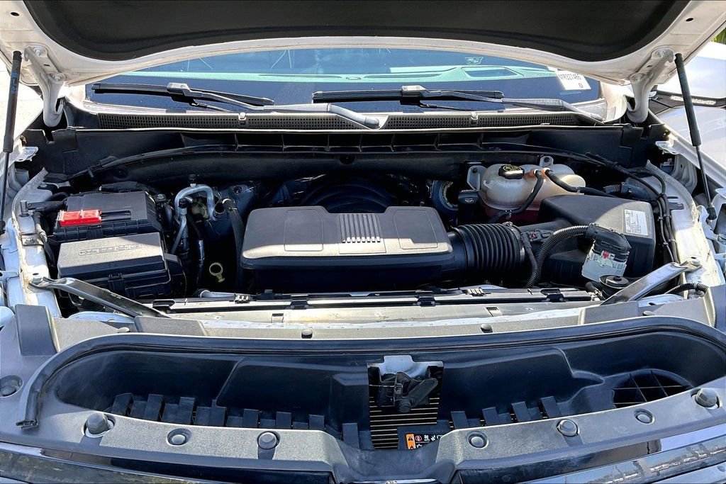 Used 2021 Cadillac Escalade Premium Luxury RWD image 28