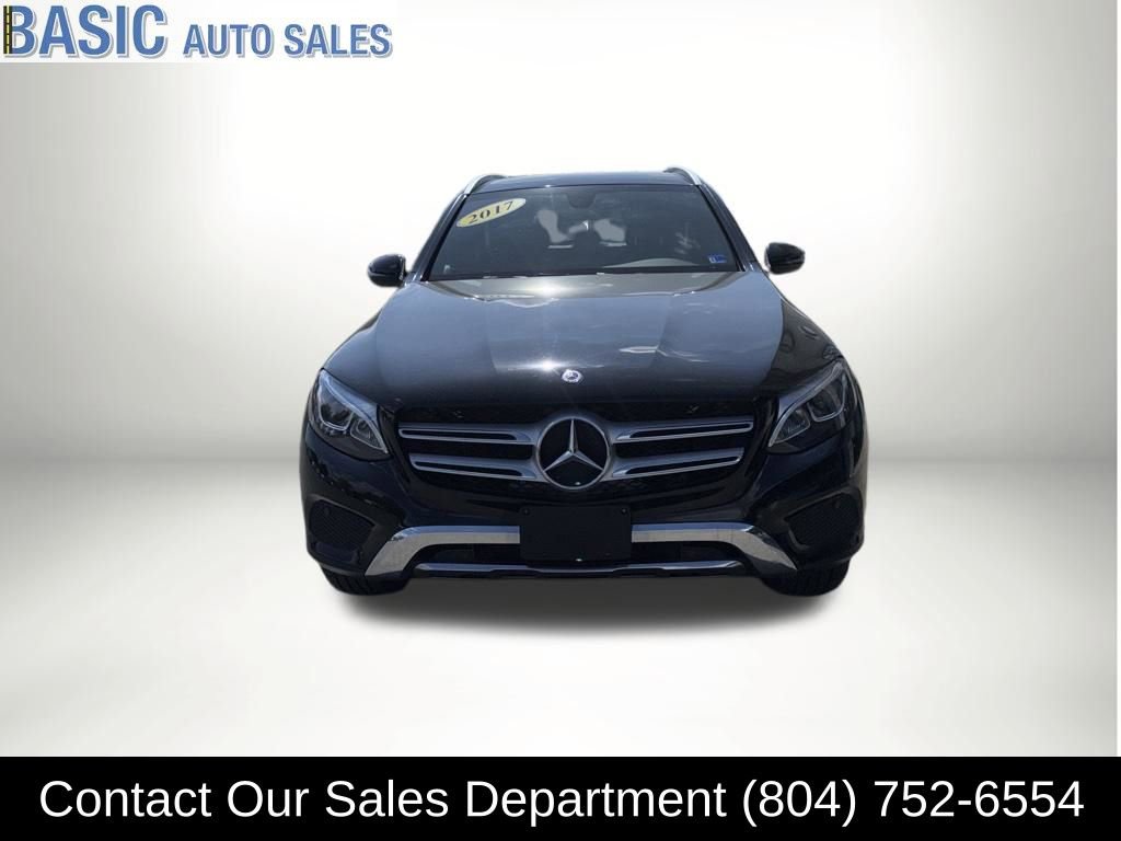 Used 2017 Mercedes-Benz GLC 300 4MATIC image 3