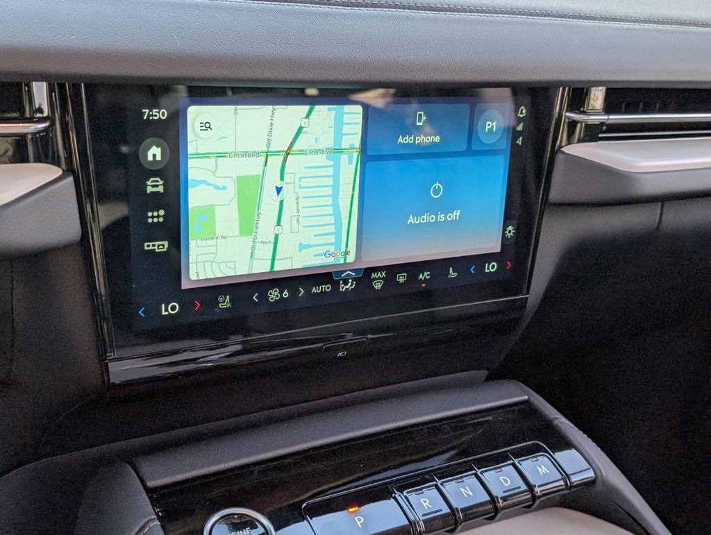 New 2026 Lincoln Navigator L Reserve AWD/4WD image 16