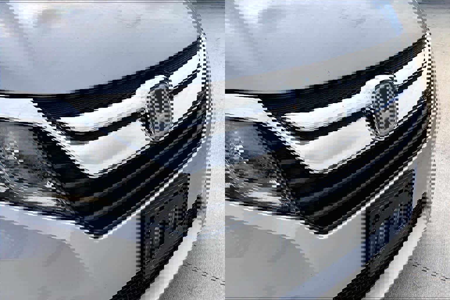 Used 2018 Honda Odyssey EX image 30