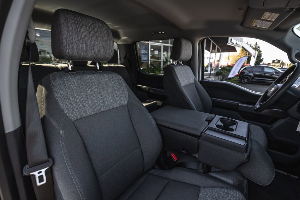 Used 2022 Ford F150 XLT w/ XTR Package image 31