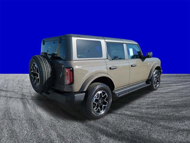 New 2026 Ford Bronco Outer Banks image 4