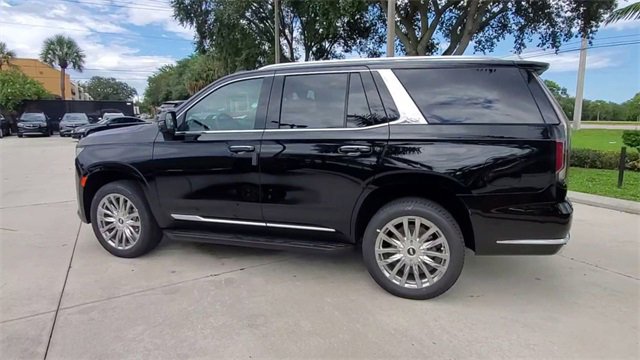 Certified 2021 Cadillac Escalade Premium Luxury image 9