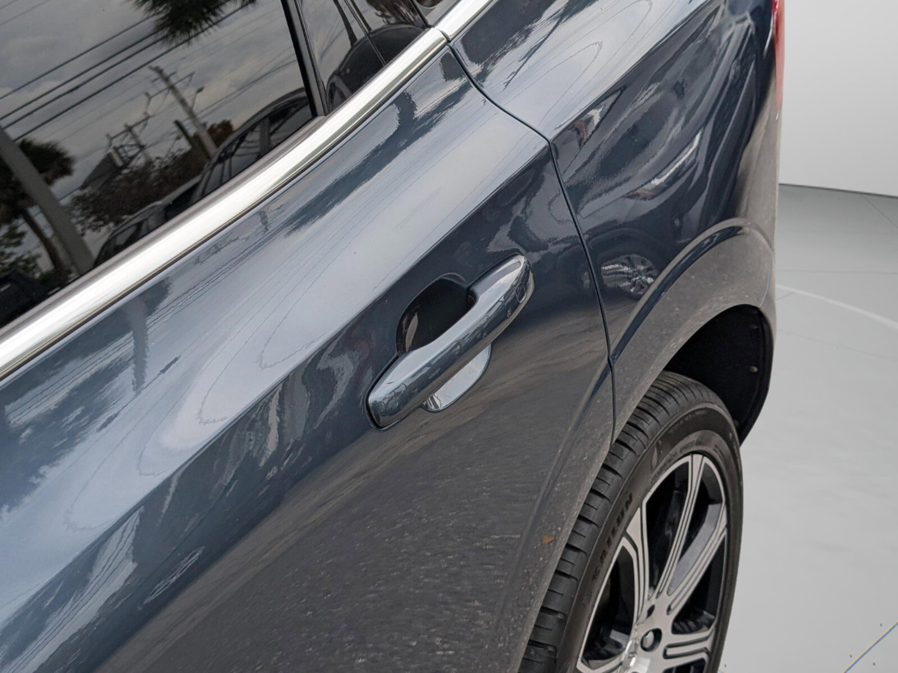 Used 2021 Volvo XC60 T5 Inscription image 17