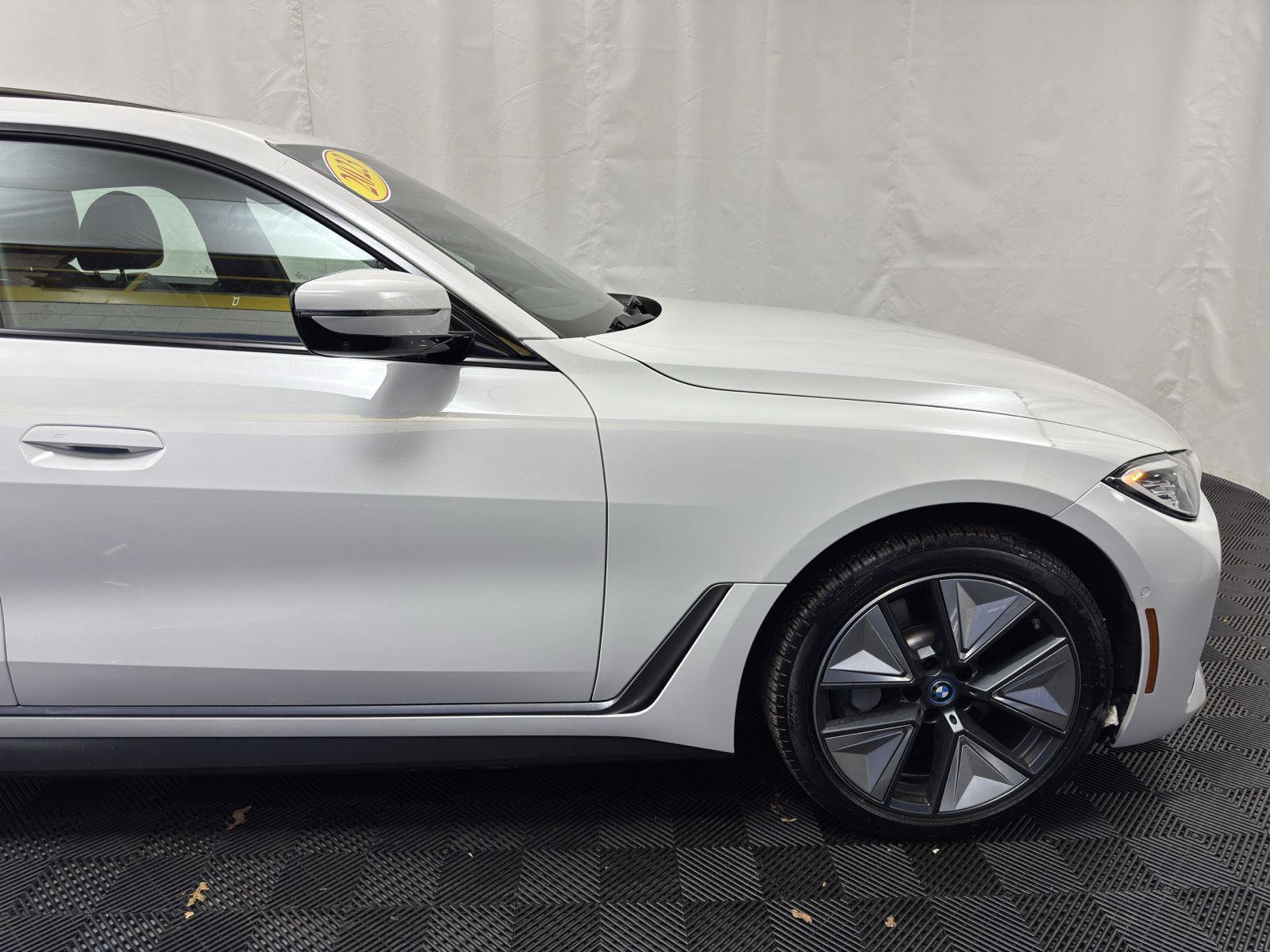 Used 2023 BMW i4 eDrive35 w/ Premium Package image 12