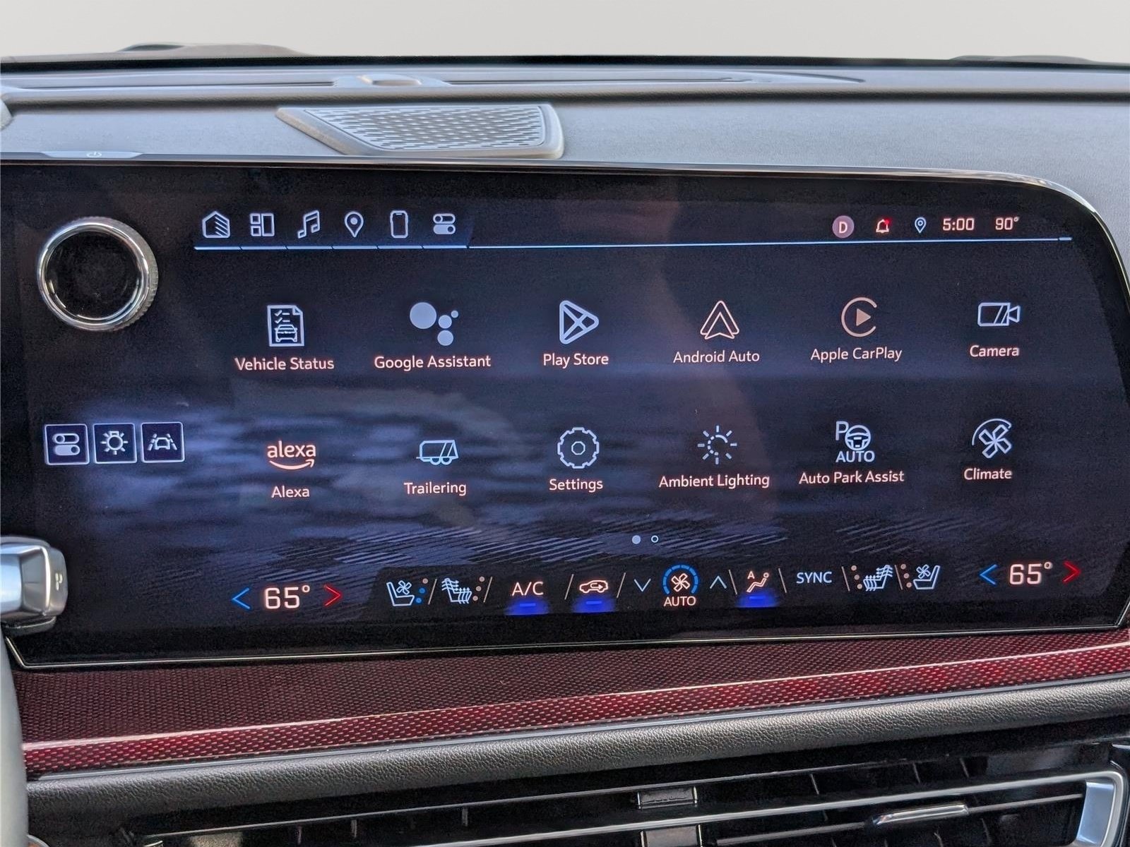 Used 2024 Chevrolet Traverse RS w/ LPO, Floor Liner Package AWD/4WD image 32