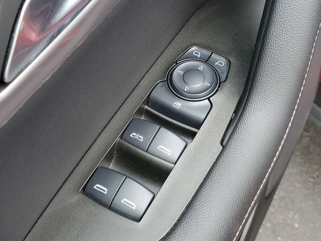 Certified 2024 Chevrolet Blazer LT w/ Convenience Package FWD image 22