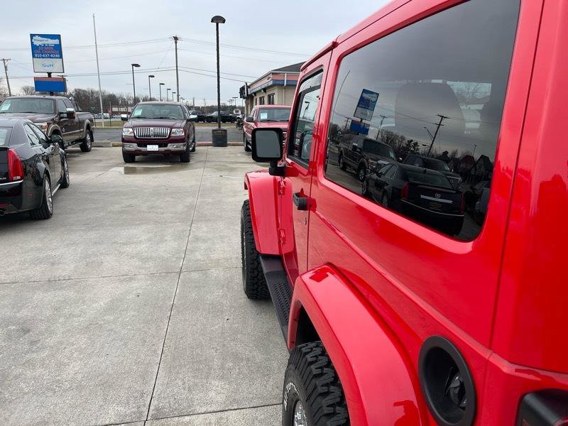 Used 2015 Jeep Wrangler Sahara image 14
