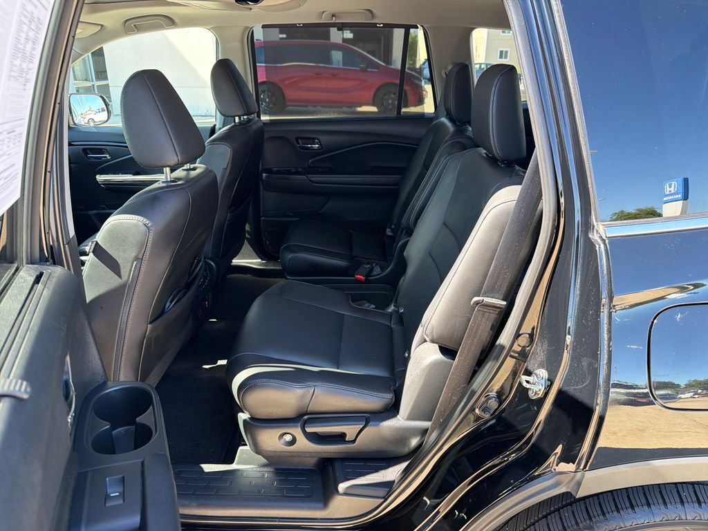 Certified 2020 Honda Pilot Touring image 27