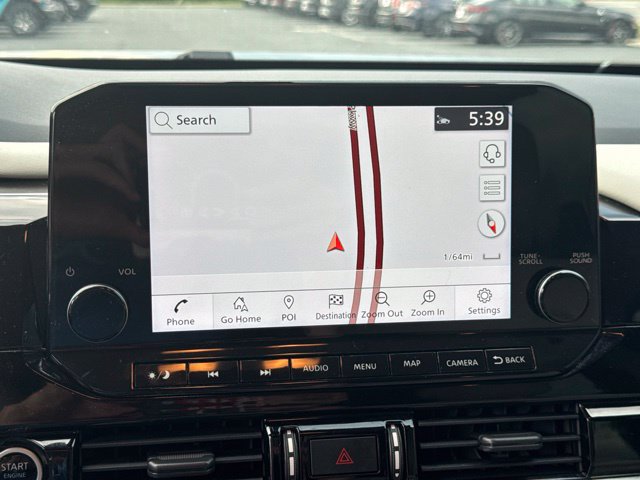 Used 2022 Nissan Pathfinder SL AWD/4WD image 6