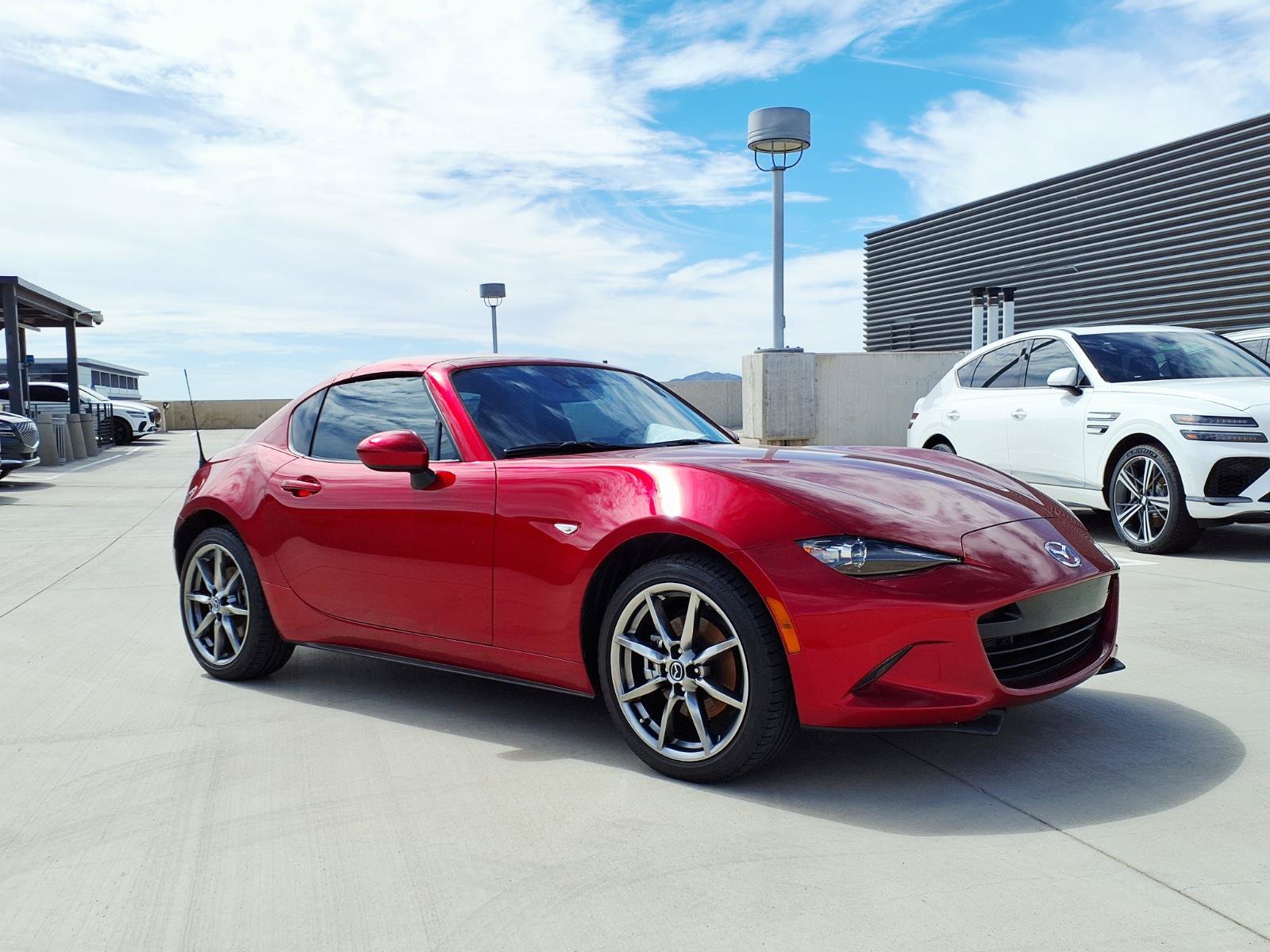 Used 2022 MAZDA MX-5 Miata RF Grand Touring RWD image 7