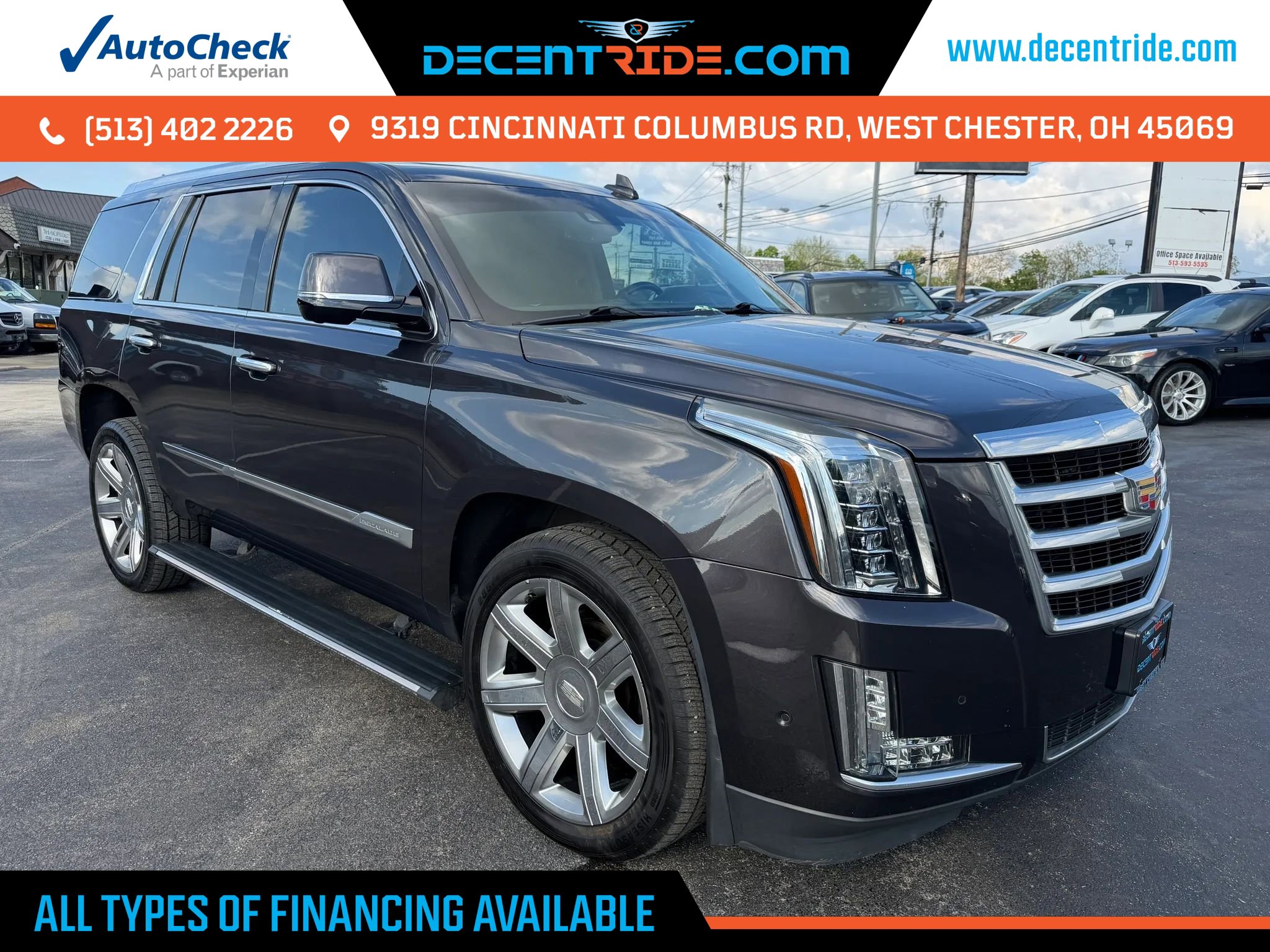 Used 2017 Cadillac Escalade Premium Luxury AWD/4WD image 1
