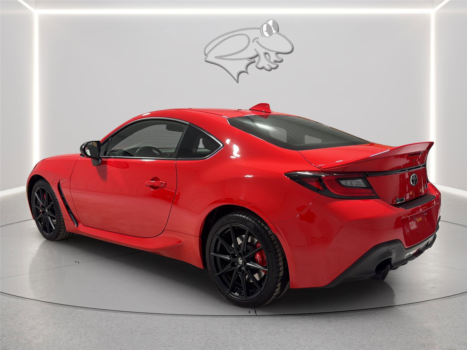 Used 2025 Toyota GR86 Premium w/ Performance Package RWD image 3