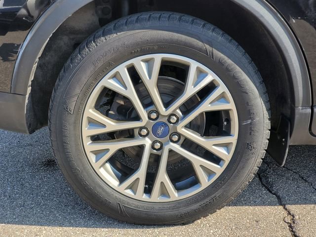 Certified 2021 Ford Escape SEL AWD/4WD image 32