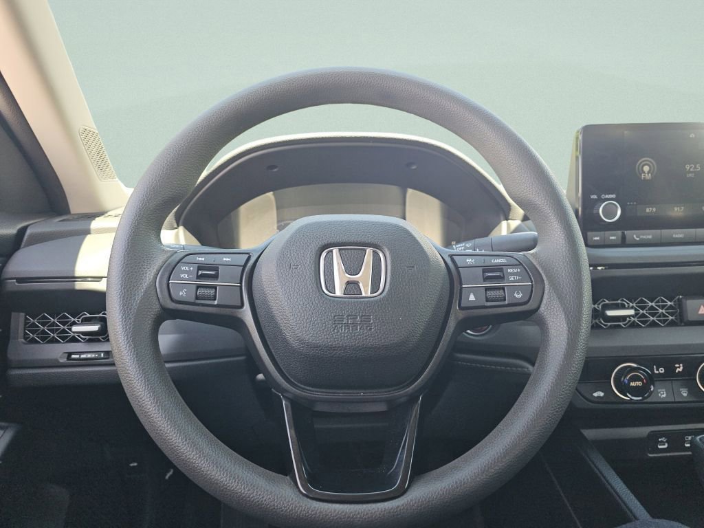 Used 2023 Honda Accord EX image 29