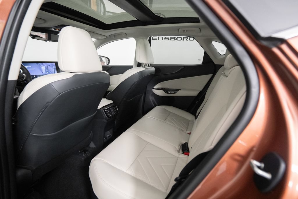 Certified 2025 Lexus NX 350h AWD w/ Accessory Package (K3) image 13