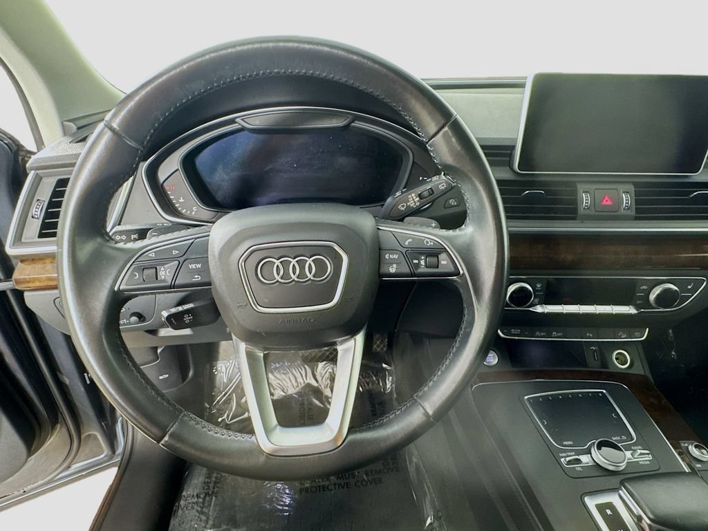 Used 2020 Audi Q5 2.0T Premium Plus w/ Premium Plus Package AWD/4WD image 13