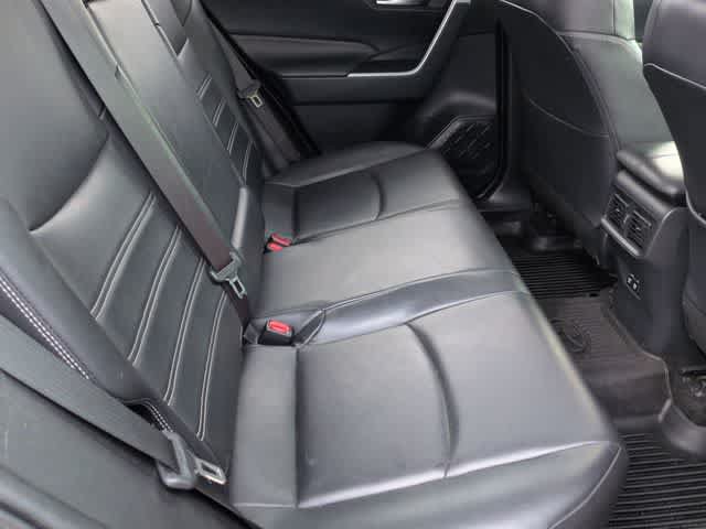 Used 2019 Toyota RAV4 XLE Premium w/ Cold Weather Package AWD/4WD image 21