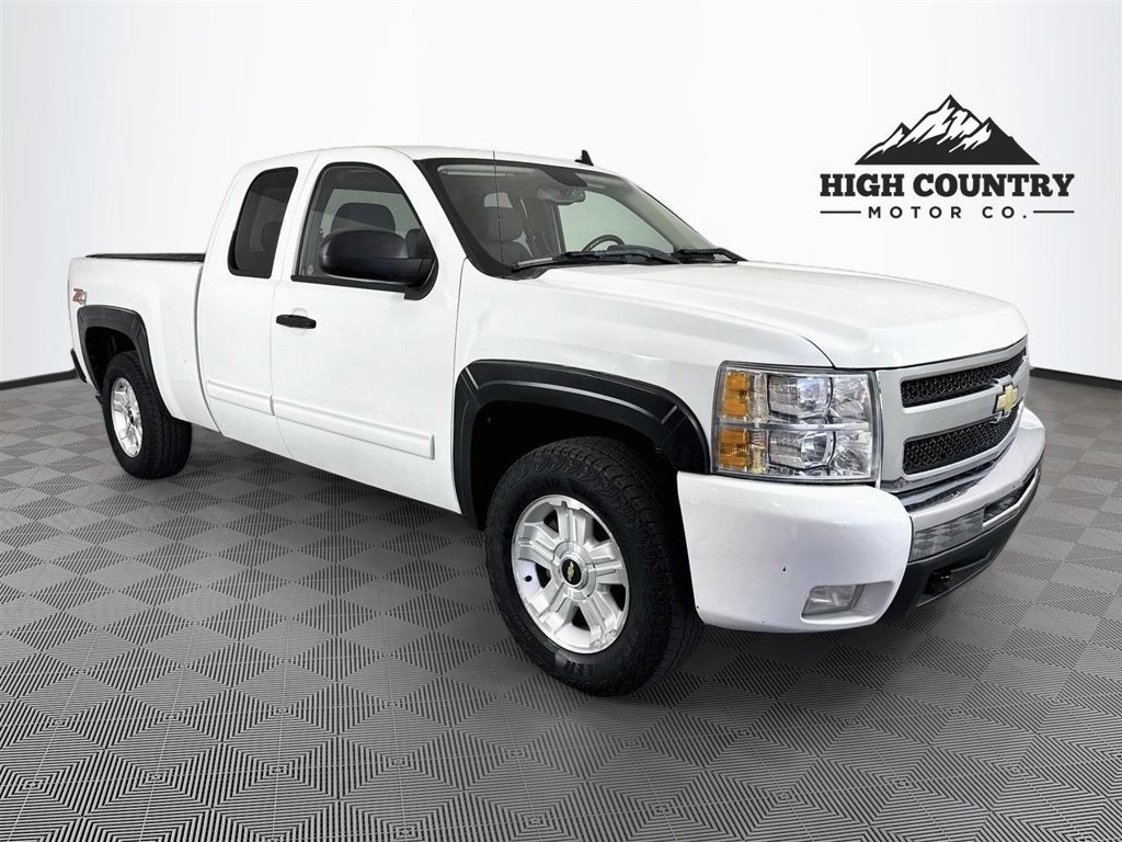 Used 2011 Chevrolet Silverado 1500 LT AWD/4WD image 1