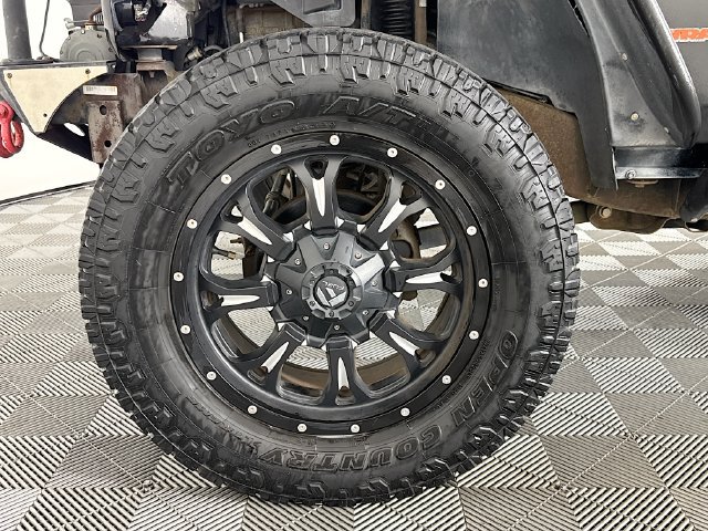Used 2010 Jeep Wrangler Rubicon w/ Trailer Tow Group AWD/4WD image 28