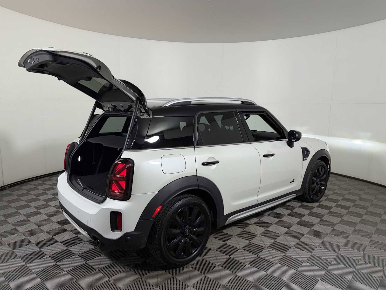 Certified 2024 MINI Cooper Countryman S image 24