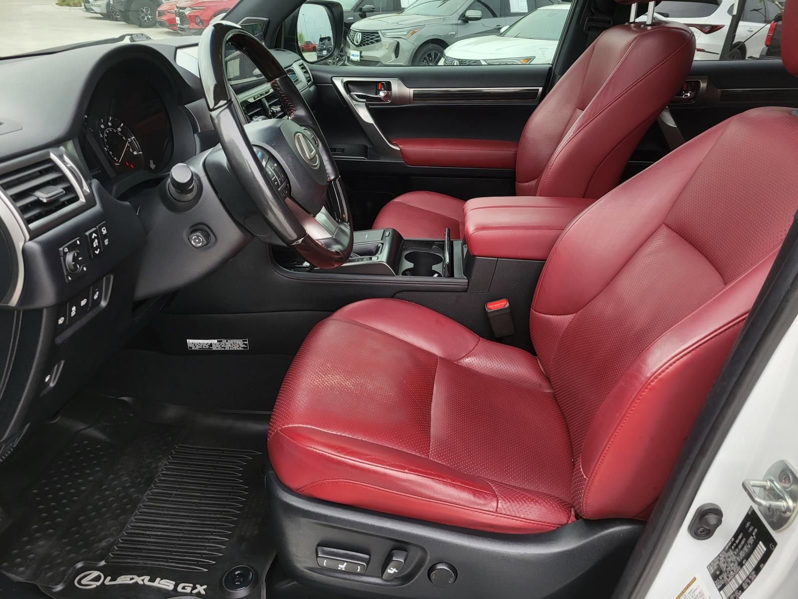 Used 2023 Lexus GX 460 Luxury w/ Accessory Package AWD/4WD image 16