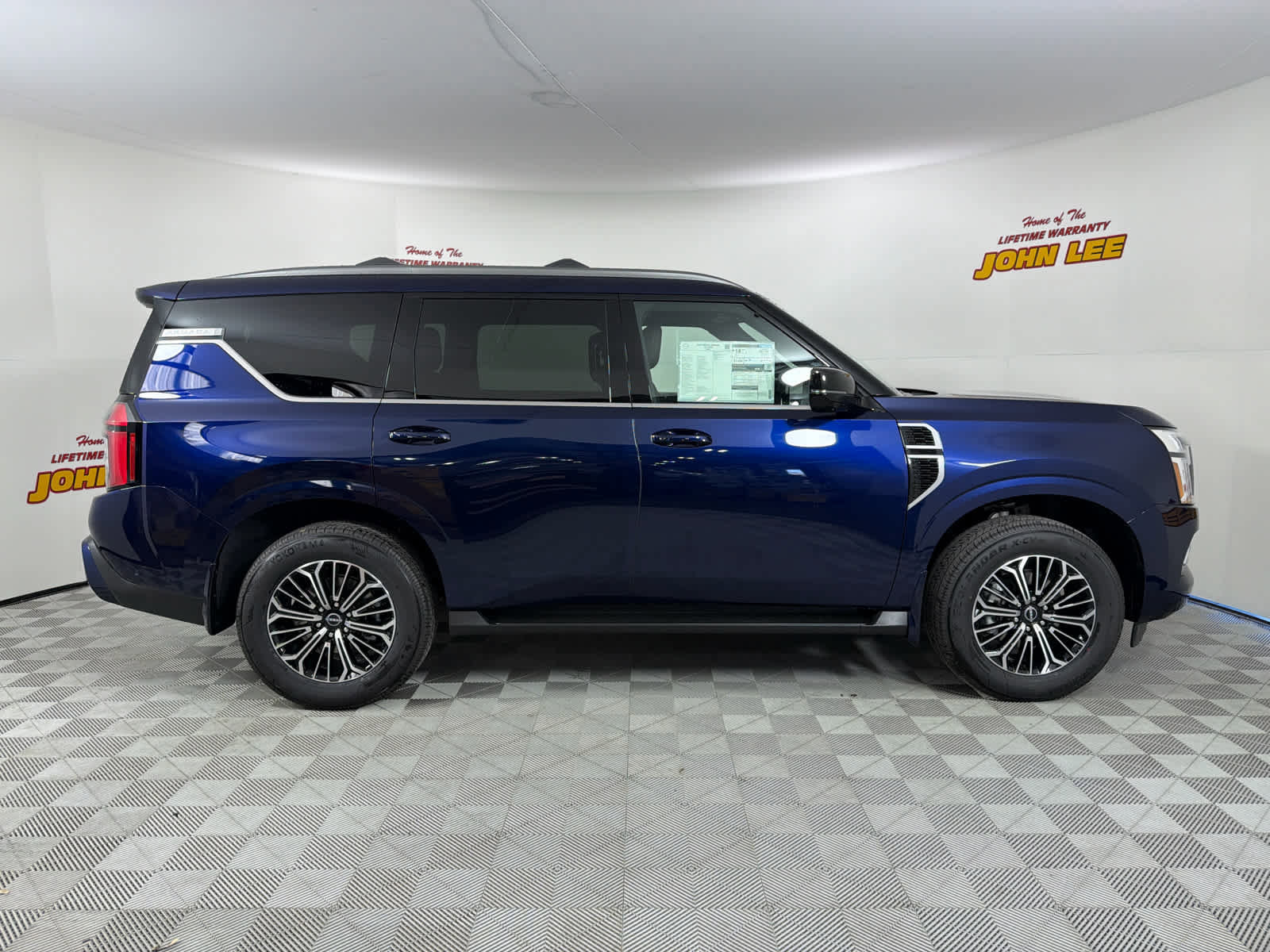 New 2026 Nissan Armada Platinum image 7