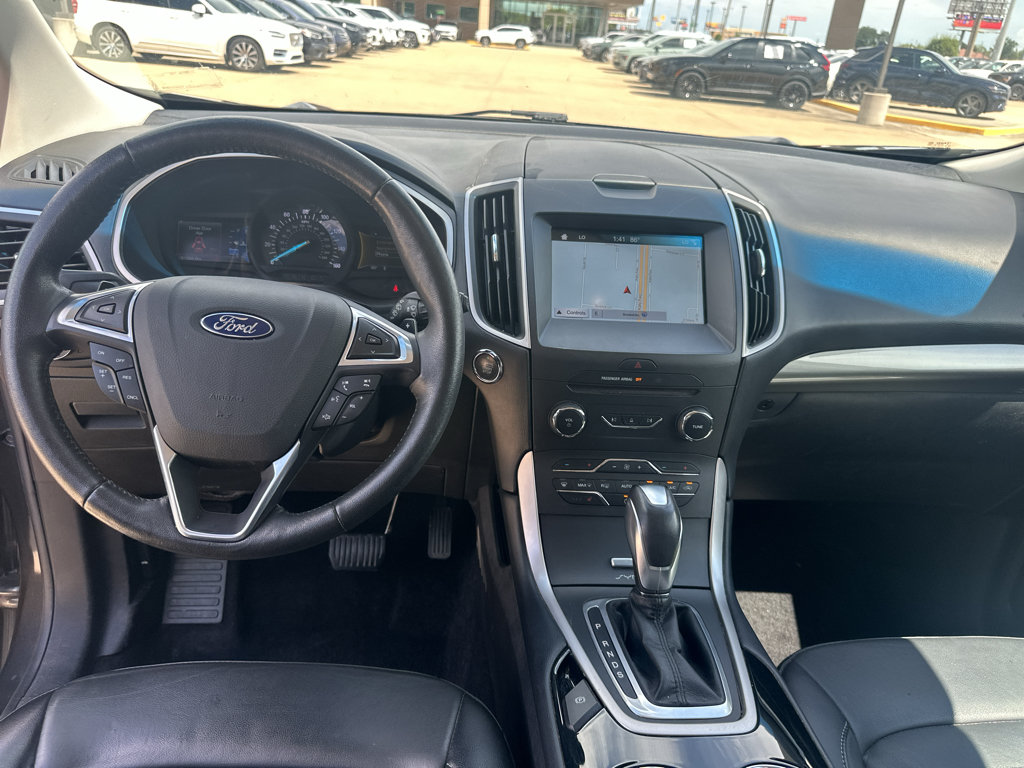 Used 2017 Ford Edge SEL w/ Equipment Group 201A AWD/4WD image 28
