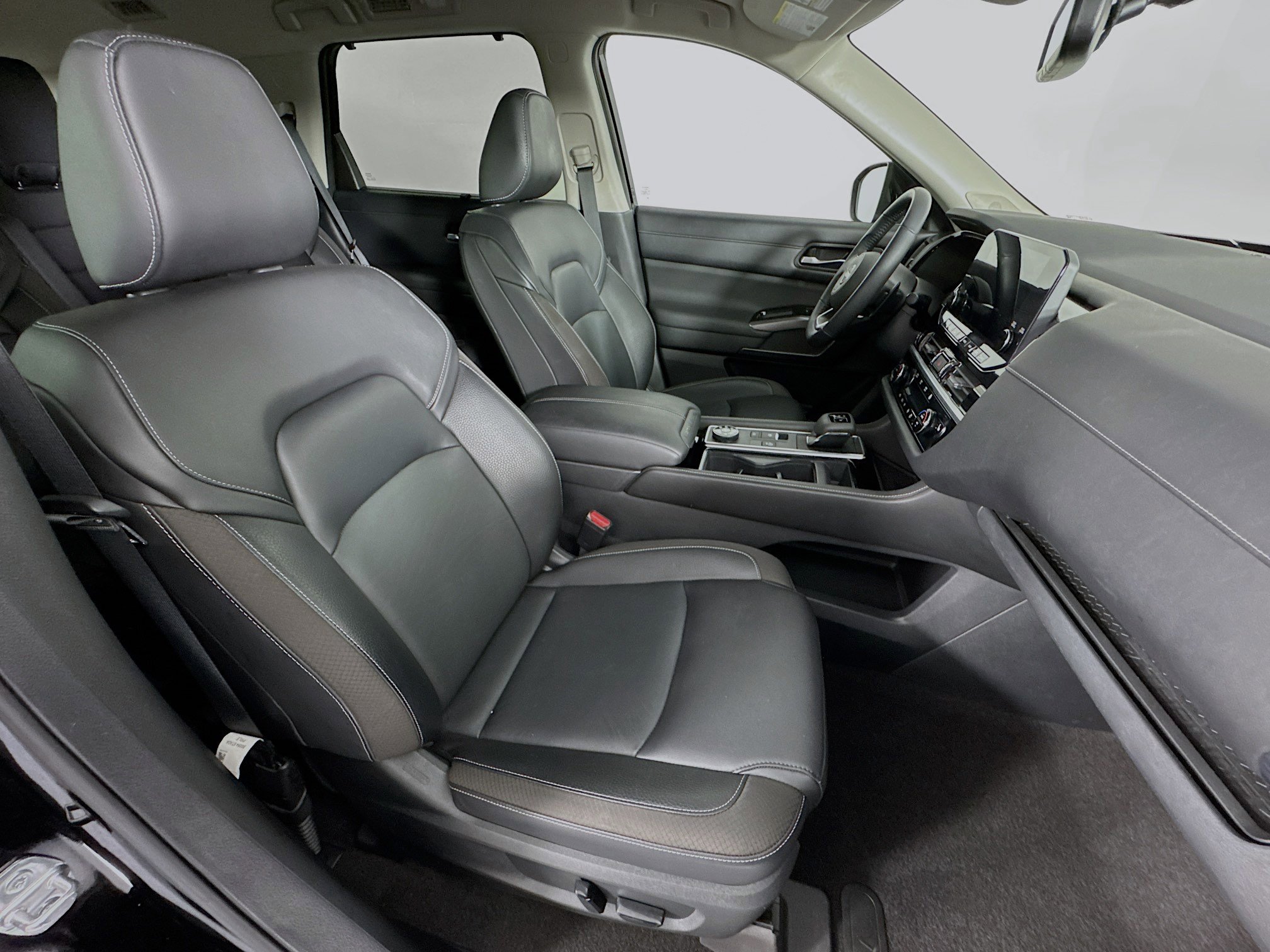 Used 2022 Nissan Pathfinder SL w/ SL Premium Package AWD/4WD image 31