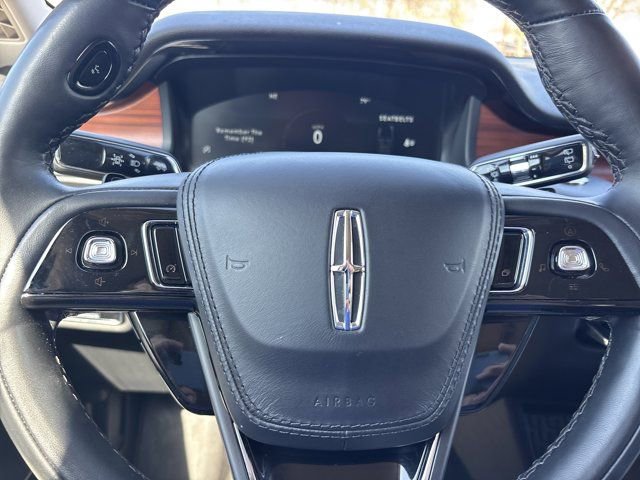 Used 2023 Lincoln Aviator Reserve w/ Elements Package Plus AWD/4WD image 32