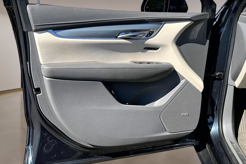 Used 2021 Cadillac XT5 Premium Luxury FWD image 18