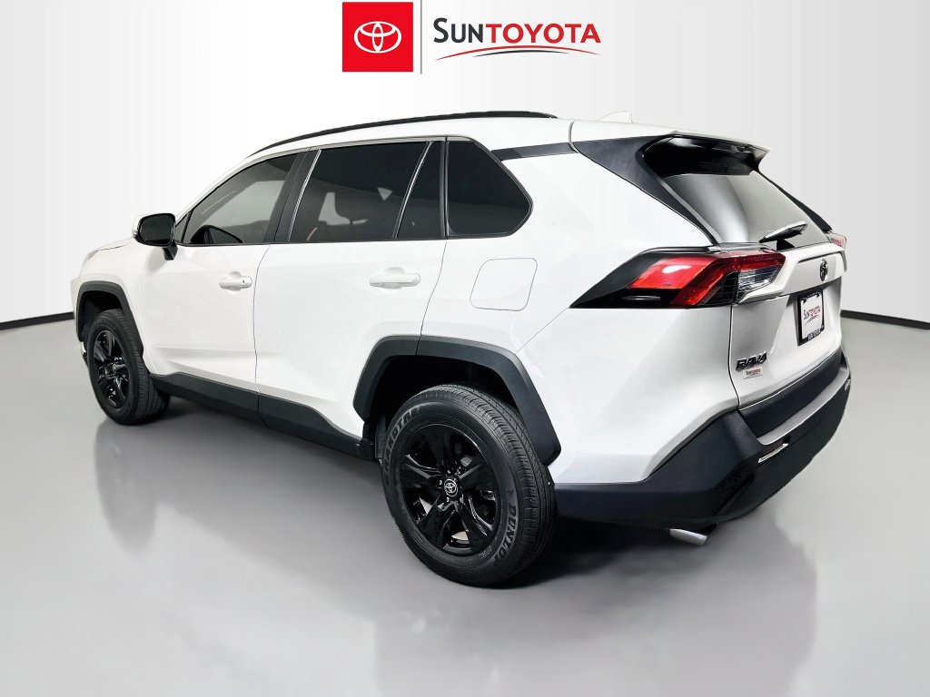 Used 2025 Toyota RAV4 XLE FWD image 5