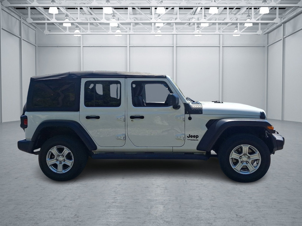 Used 2022 Jeep Wrangler Unlimited Sport AWD/4WD image 6