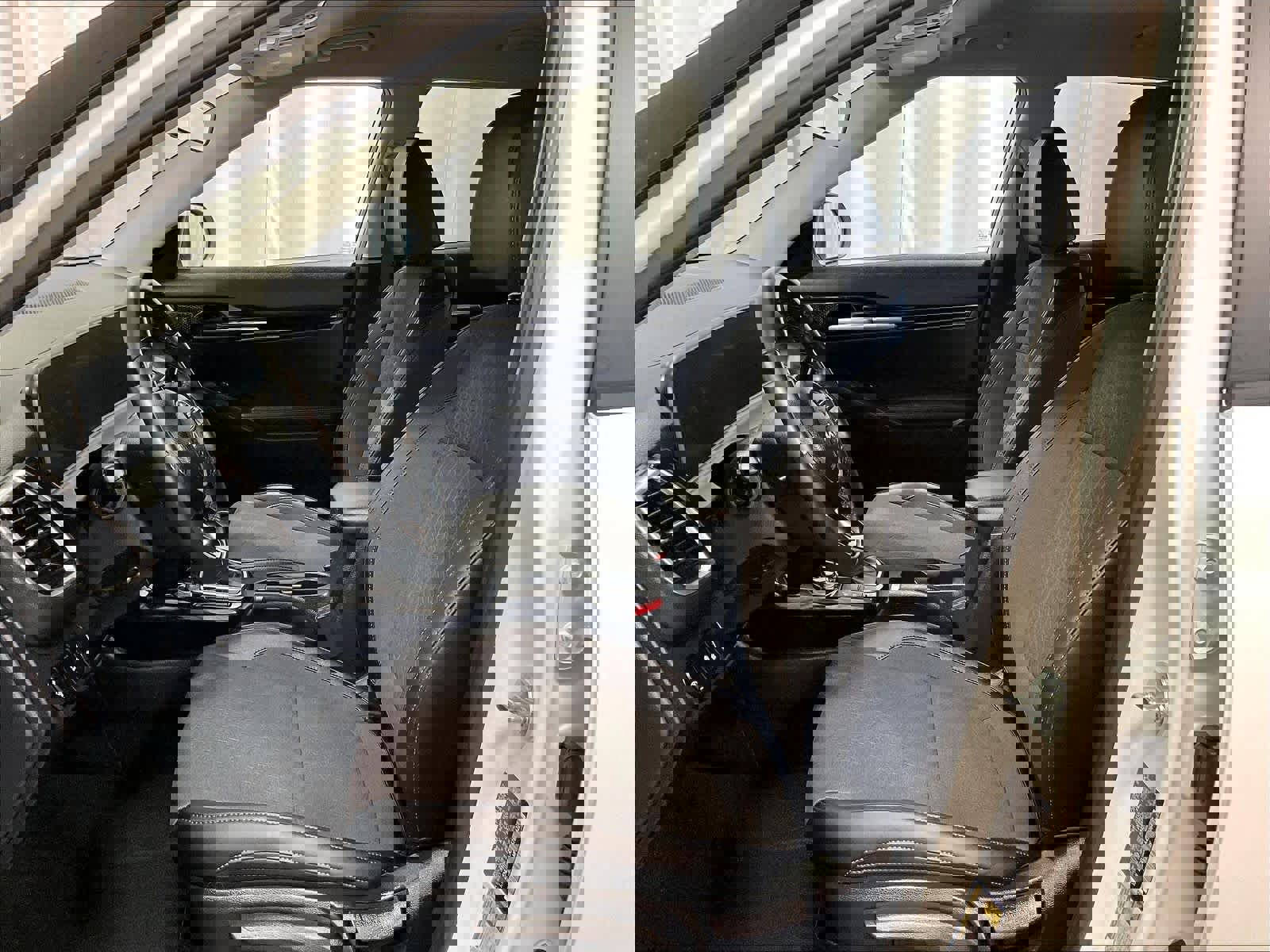 Used 2025 Kia Seltos S image 10