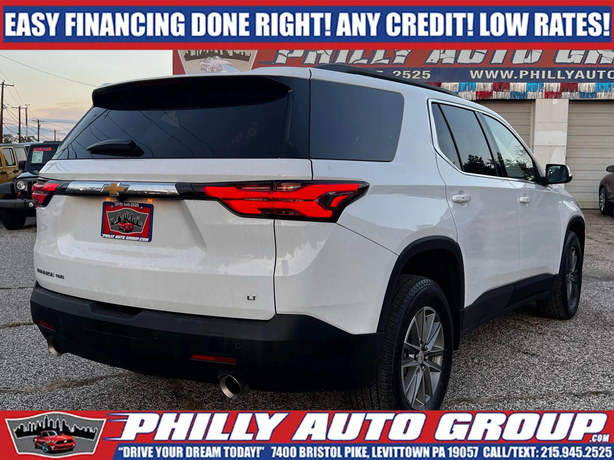 Used 2022 Chevrolet Traverse LT w/ LPO, Floor Liner Package image 8