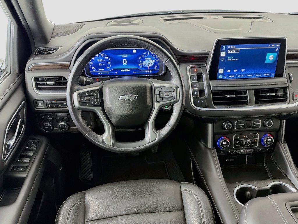 Used 2022 Chevrolet Tahoe Z71 w/ Luxury Package AWD/4WD image 24