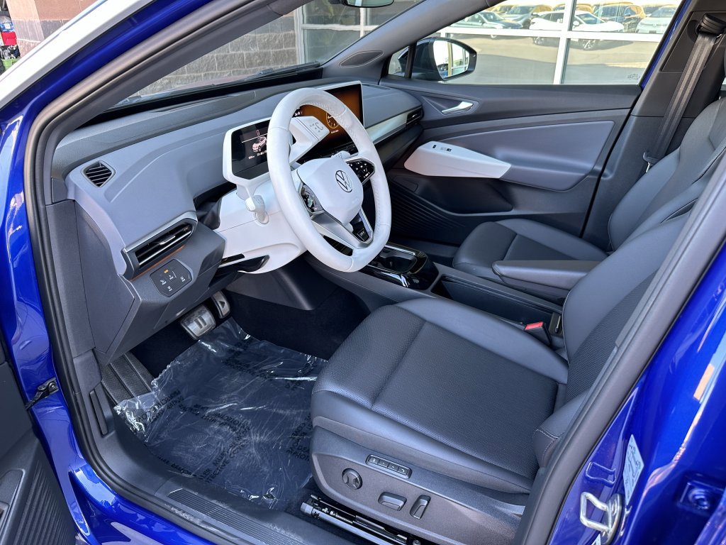 Used 2021 Volkswagen ID.4 1st Edition image 12