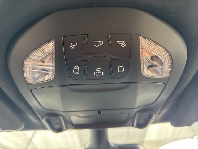 New 2026 Chrysler Pacifica Pinnacle FWD image 24