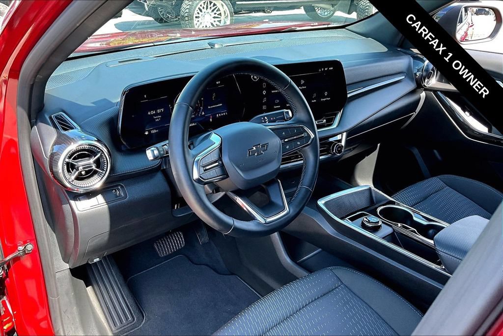 Used 2026 Chevrolet Equinox LT w/ Midnight Edition FWD image 5