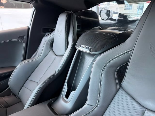 New 2027 Chevrolet Corvette Stingray Coupe w/ Z51 Performance Package RWD image 13