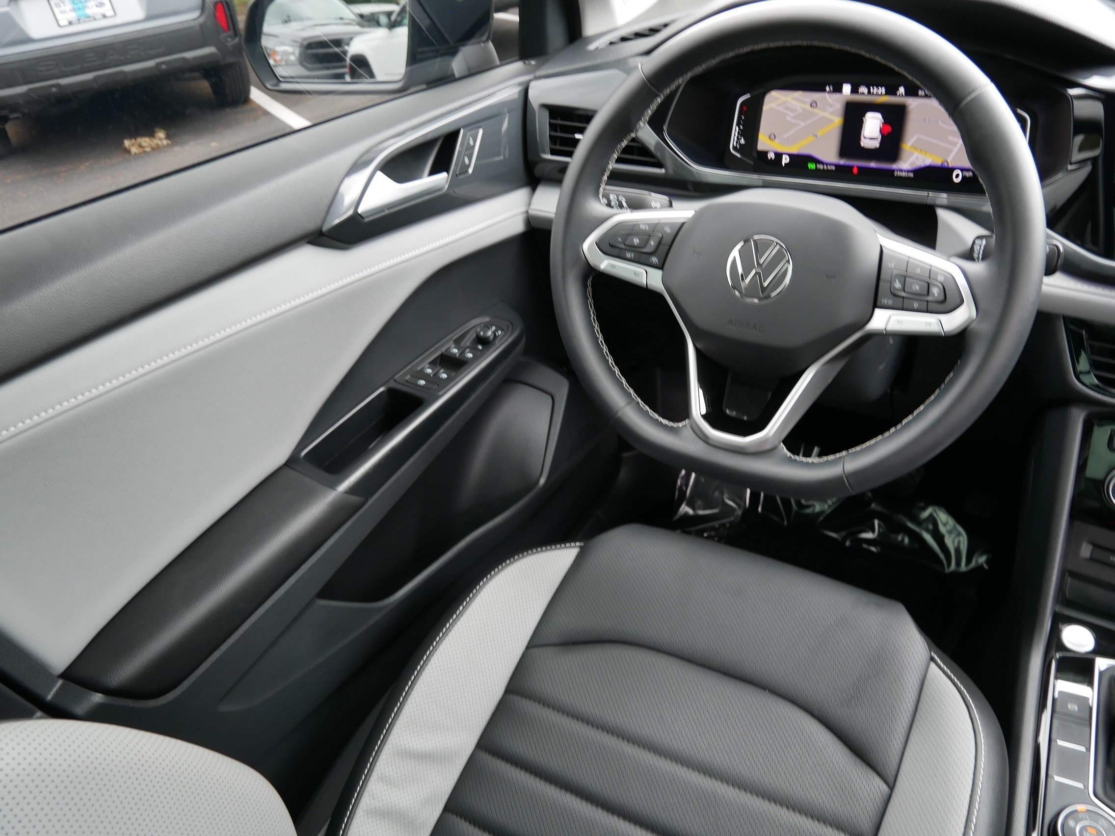 Used 2023 Volkswagen Taos SEL AWD/4WD image 9