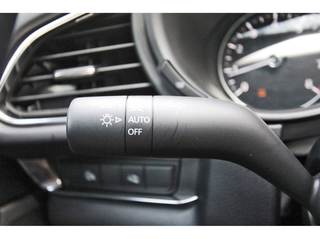 Used 2025 MAZDA CX-30 AWD 2.5 S w/ Preferred Package image 19