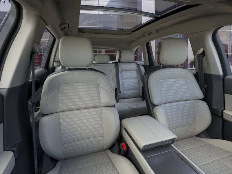 New 2026 Lincoln Nautilus Reserve AWD/4WD image 10