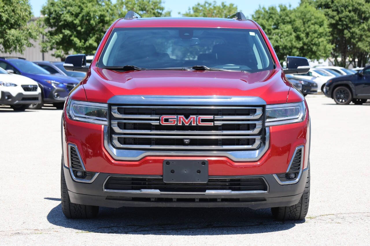 Used 2023 GMC Acadia AT4 w/ Technology Package AWD/4WD image 2